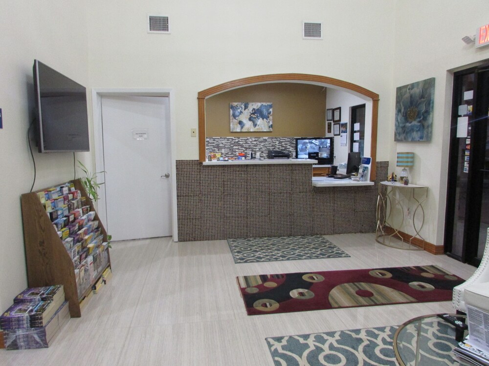 Rodeway Inn Suites Humble, TX - Property Image 21