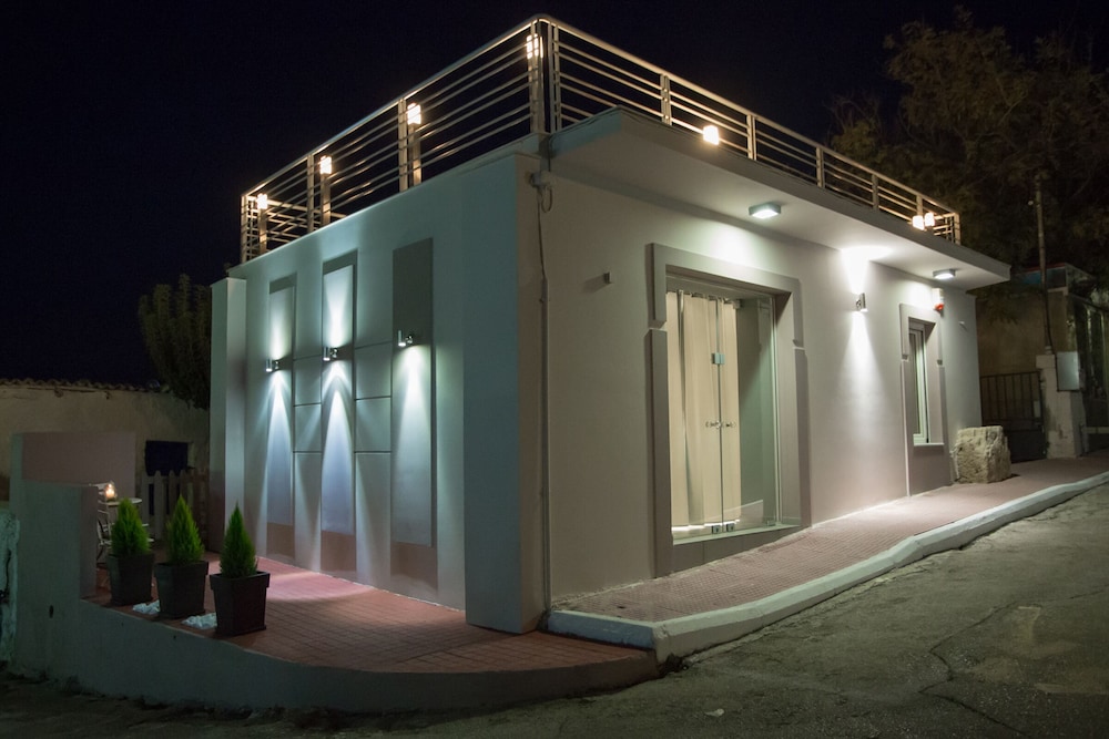 Apollonio Upper View Suites