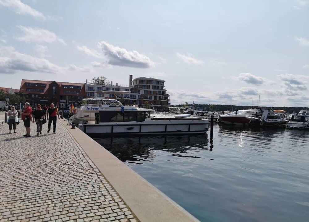Reihenhaus mit Wlan in Buchholz am Muritzsee