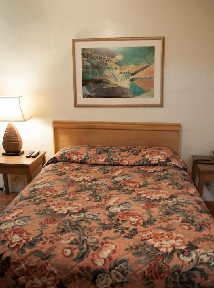 Mission Bell Motel
