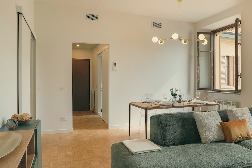 Rafael Green Home