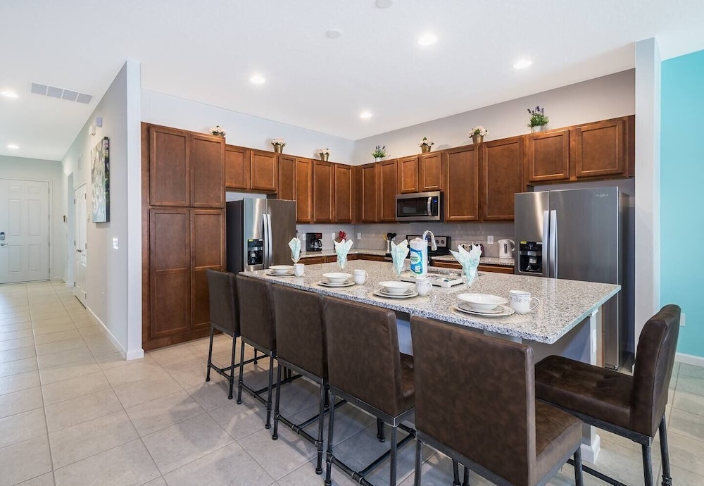 12br Resort Villa With Pool & Spa Near Disney 12 Bedroom Home