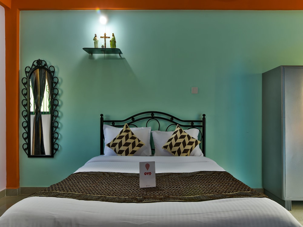 OYO 12199 Porto De Vintage Holiday Homes
