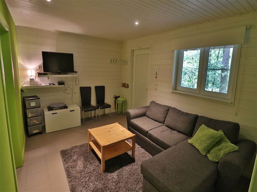 Stylish Chalet With Room