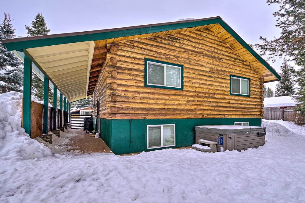 Mccall Vacations - Mccall Retreat w/ Hot Tub - 1/2 Mi to Downtown! - Property Image 4