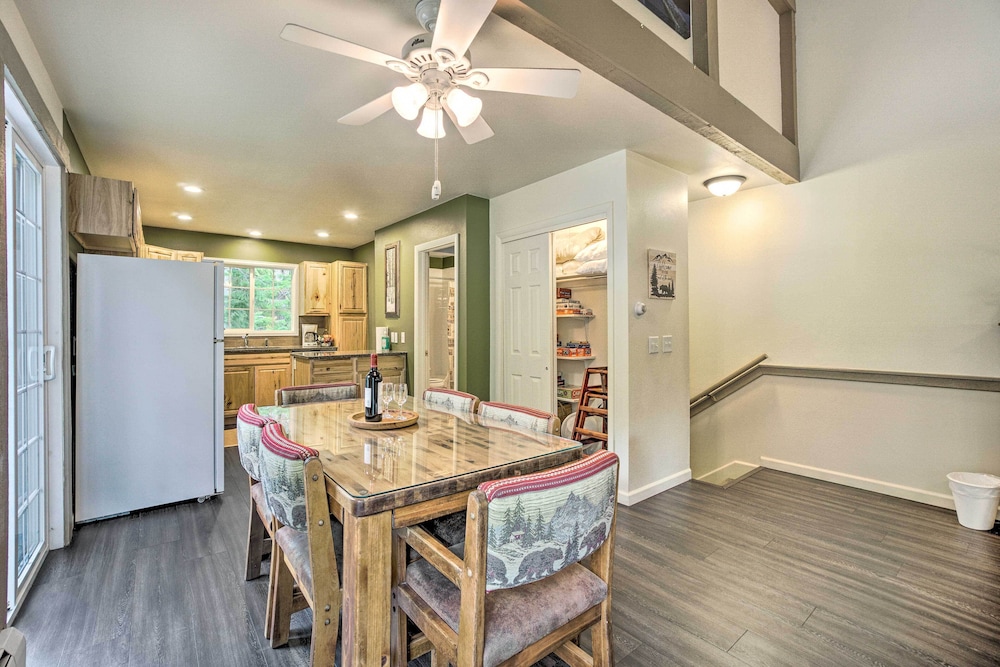 Cozy Condo on Fall River - 1 Mile to Rmnp Gate! - Property Image 11