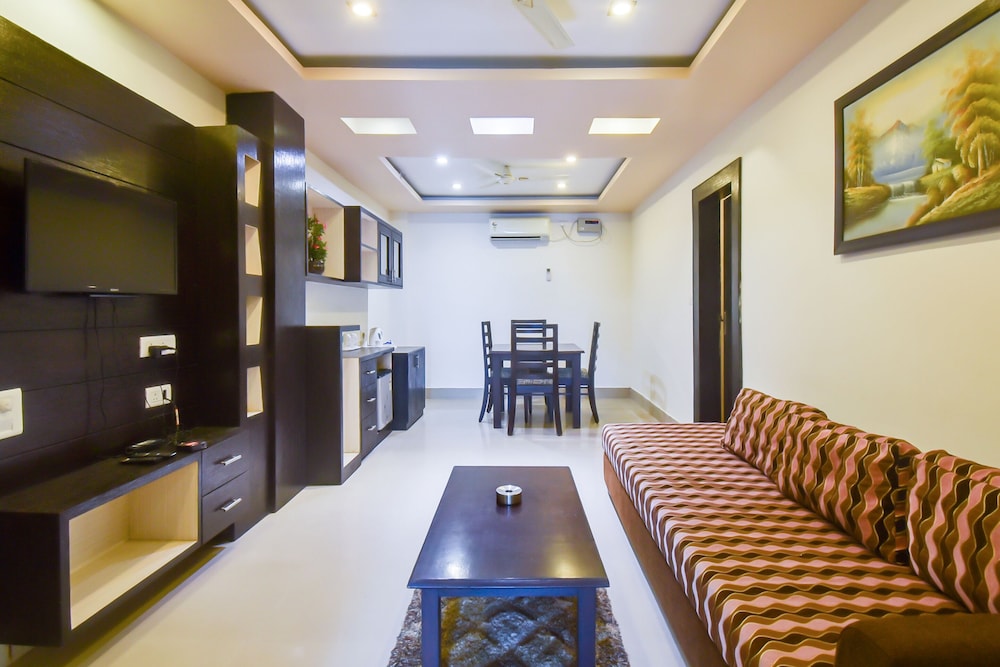 Capital O 44652 Hotel PYBSS view 3