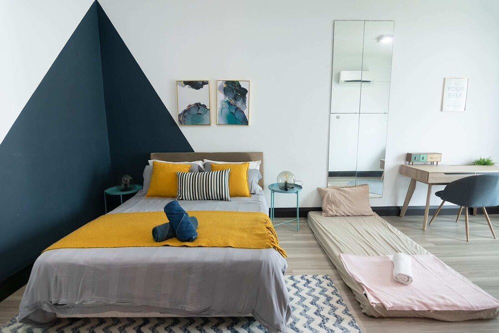 Lux 6BR Home Private Rooftop Garden Kemensah KL