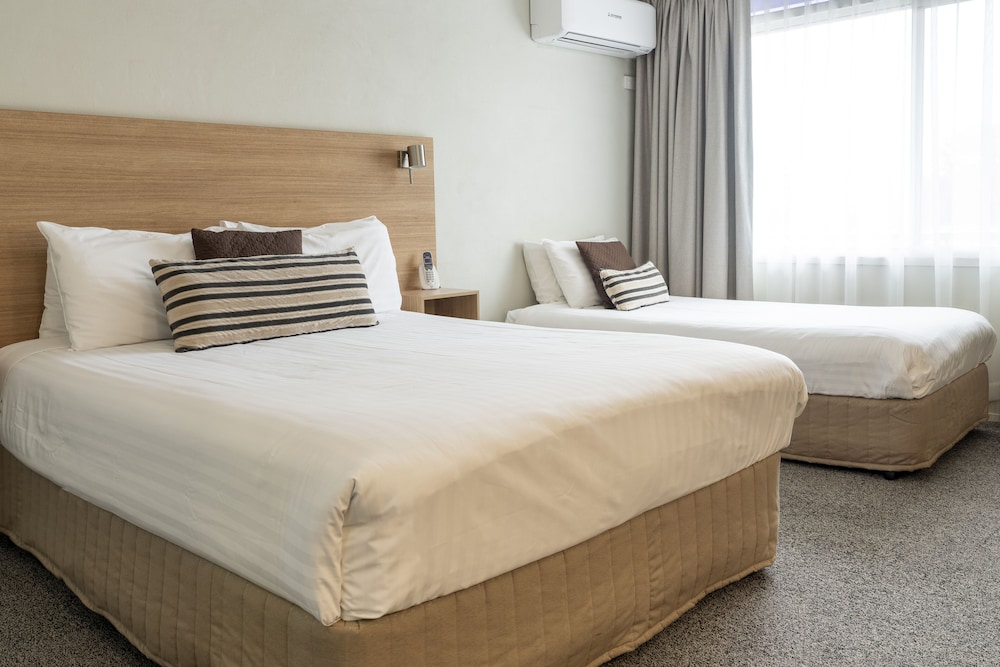 Posthouse MotorLodge