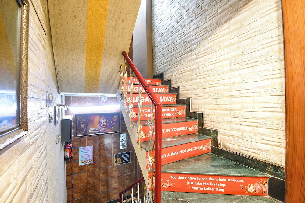Fabhotel Elegant Stay