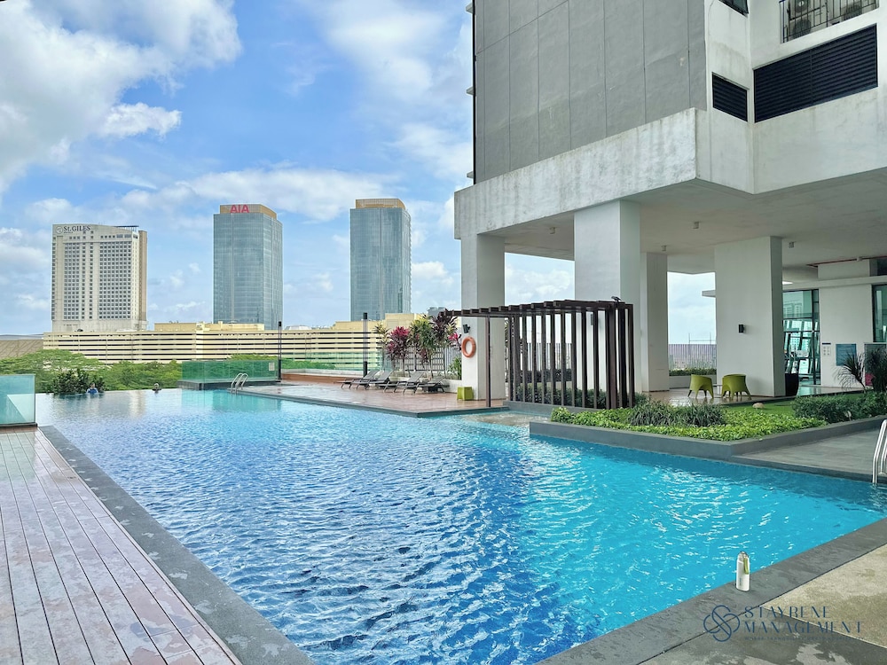 Southkey Mosaic Mid Valley by Stayrene