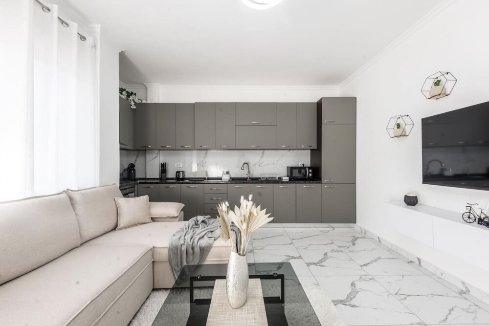 Kilian 13 Apartment in Shkod r