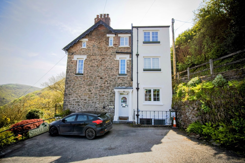 Lynton Vacations - Sinai House - Property Image 35