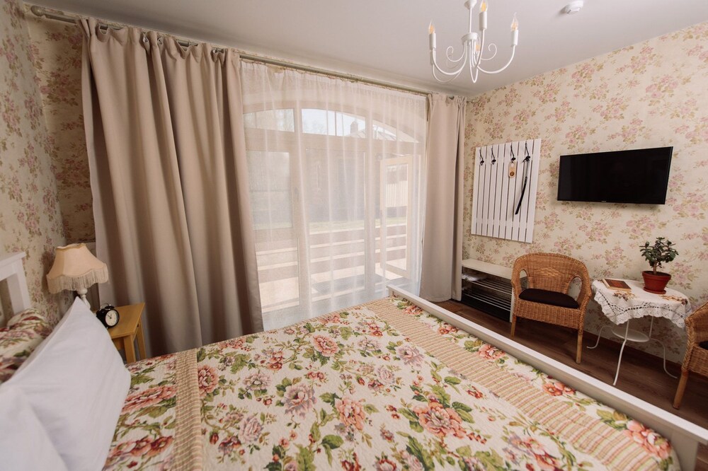 Dacha Beliy Bereg