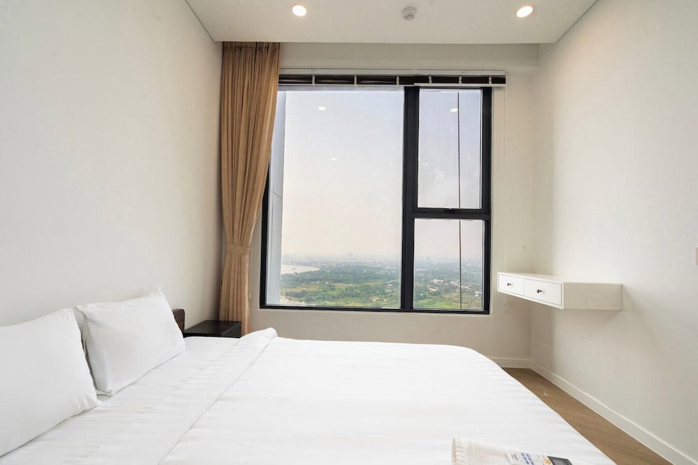 Lumiere Riverside Luxury Apartment, photo 35