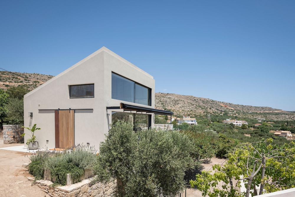 OPENNESS. House by the sea. view 5