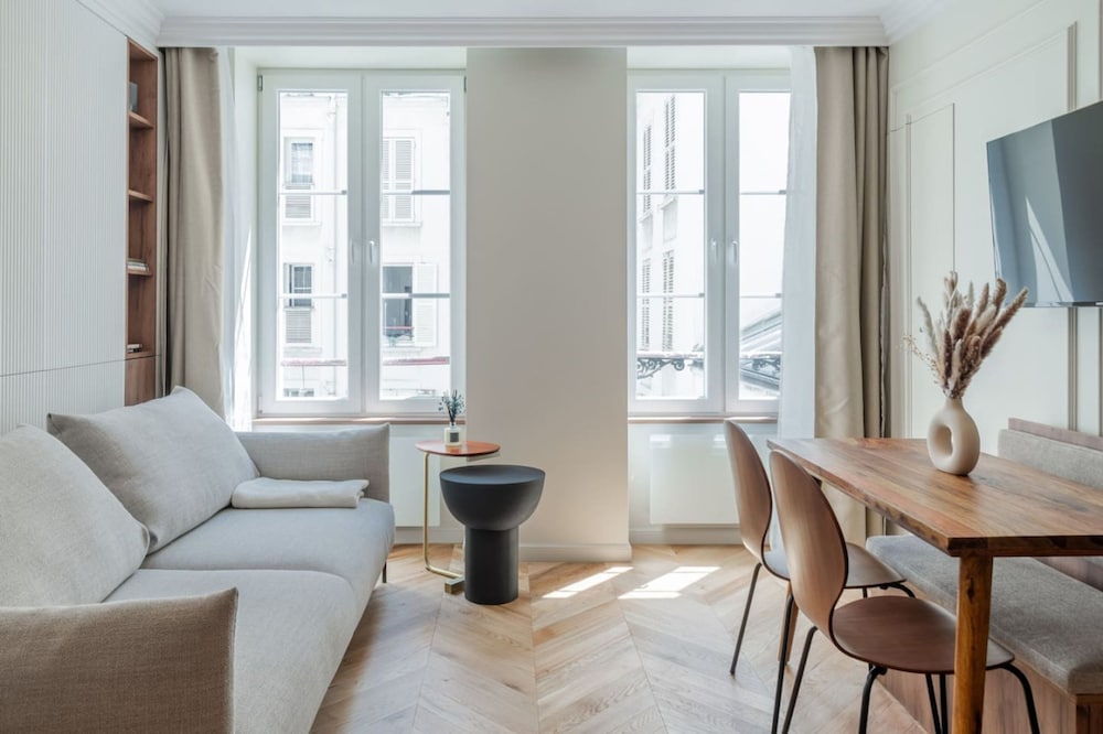 Lavie Maison Central Dominique