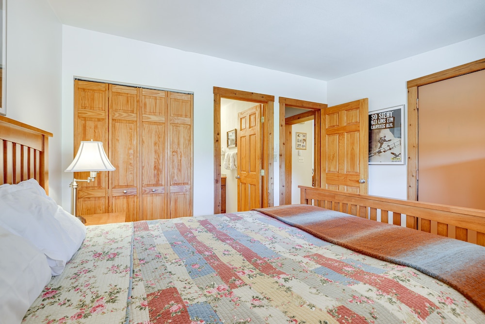 Updated Winter Park Condo w/ Indoor Heated Pool!