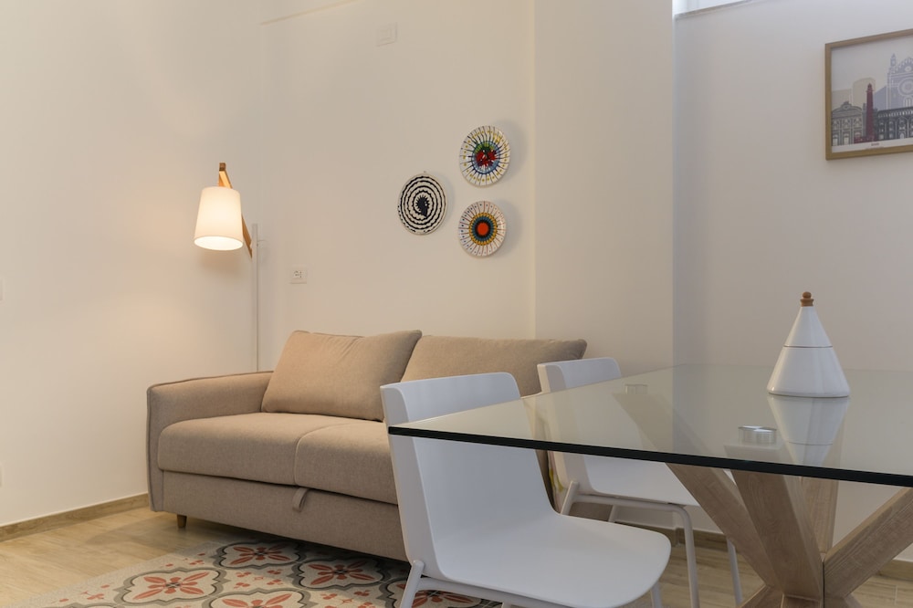 Palazzo Murat - One-bedroom Apartment With Balcony by Wonderful Italy
