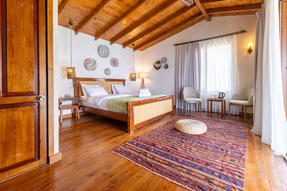 La Boheme Kabak - Image 113
