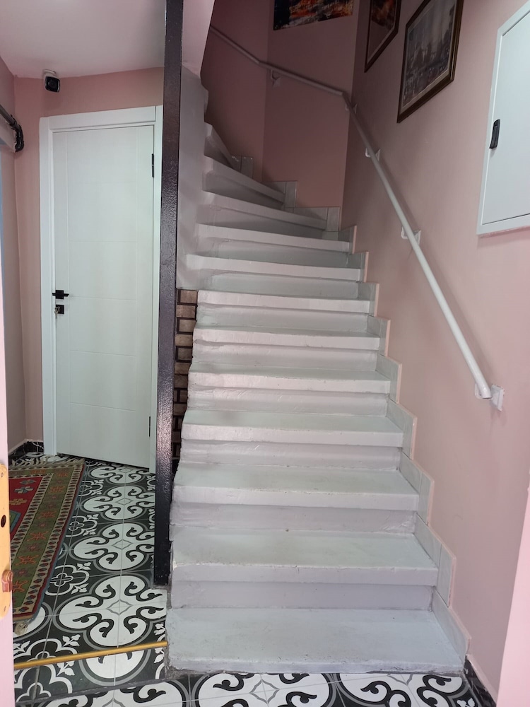 Emirhan Inn Apartment & Suites - Image 60