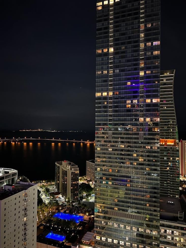 Lux Arch Studios at Brickell