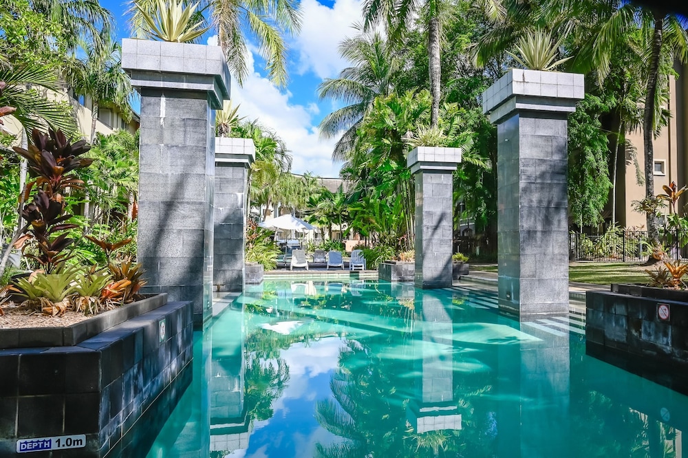 Pineapple Palms - Resort 9 Pools Gym