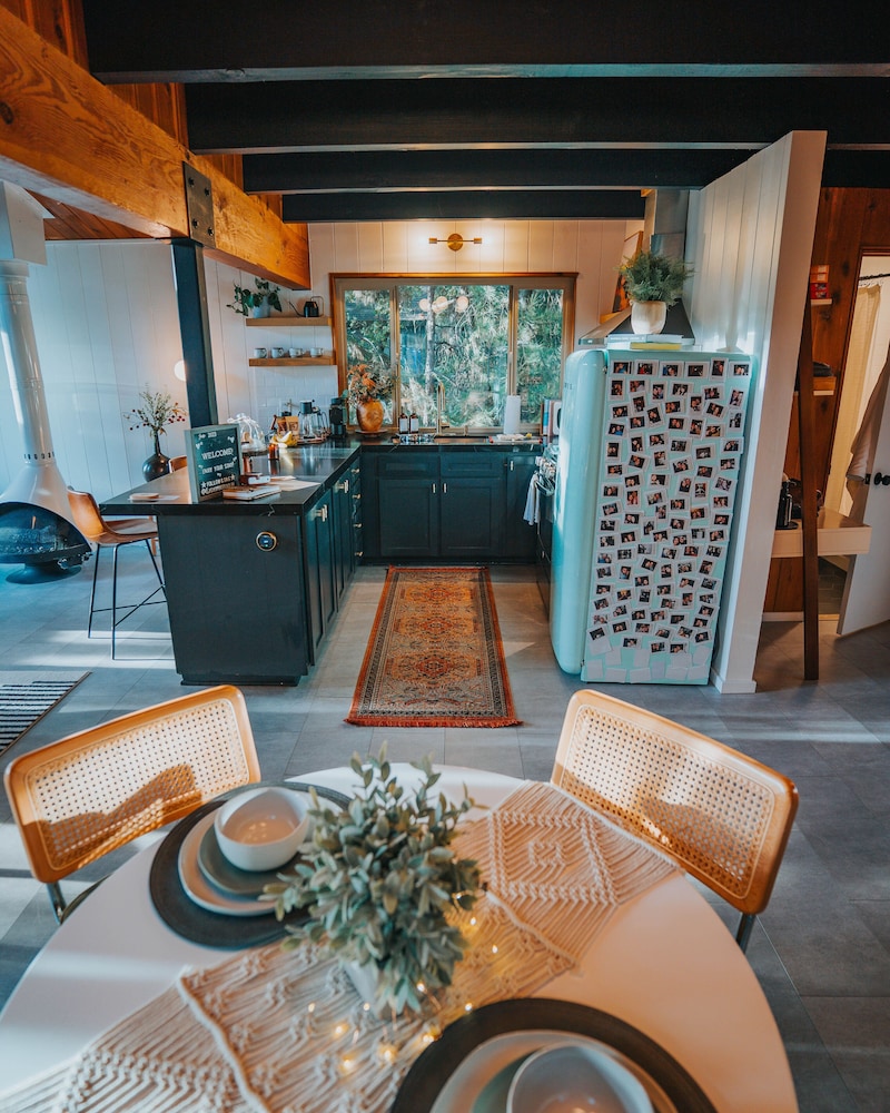 Lightfoot Cabin