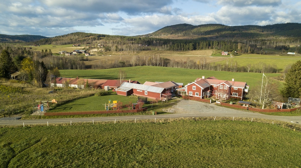 Chinova Mötesgård