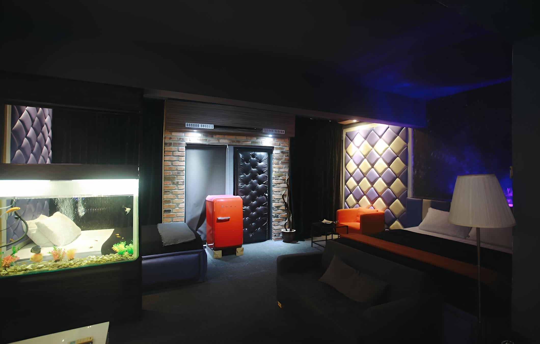 Bunker Hotel & Restaurant