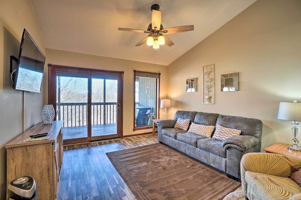 Branson Vacations - Branson West Condo Rental w/ Pool Access! - Property Image 1
