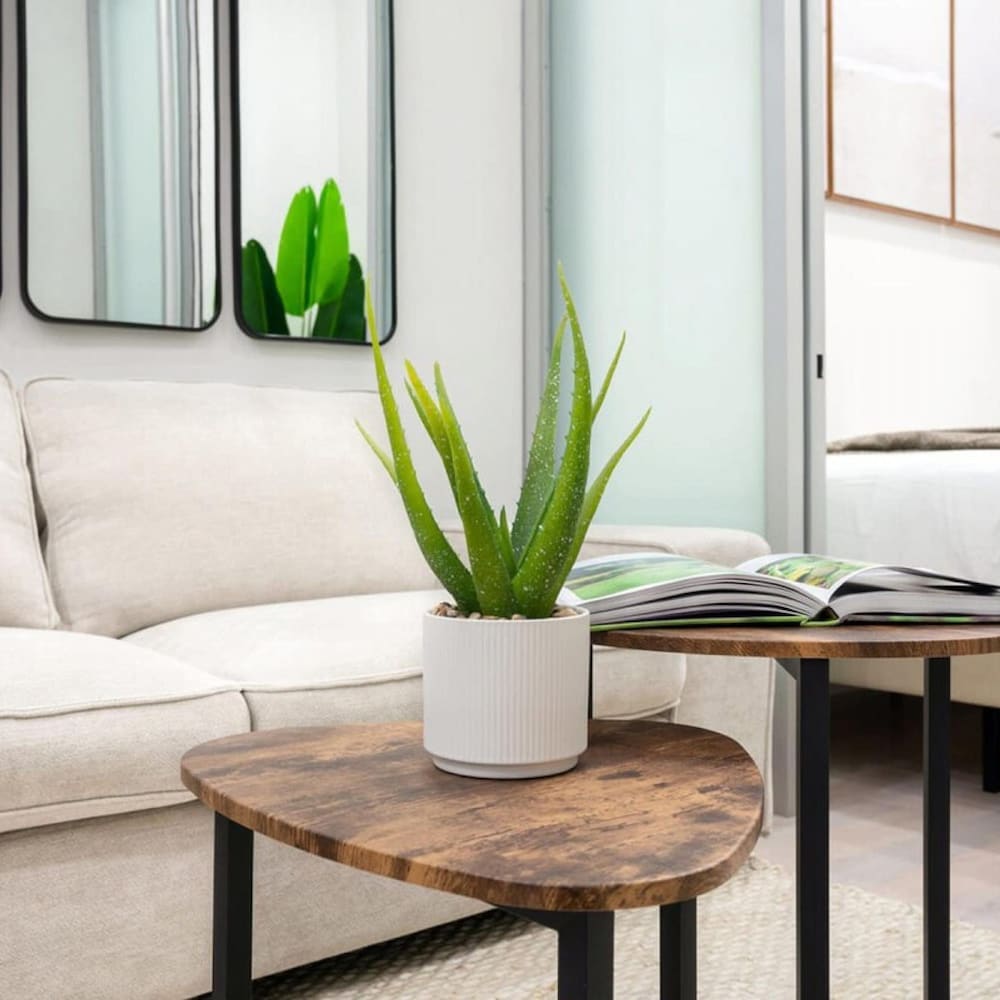 317-1b Modern 1Br UES W D