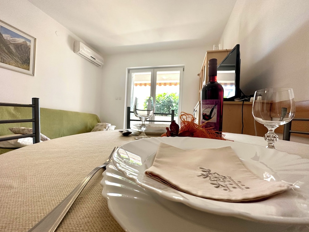 Apartman Portos