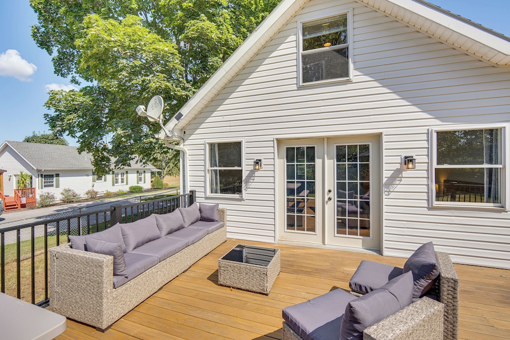 York Farmhouse Hideaway Near Lake Redman