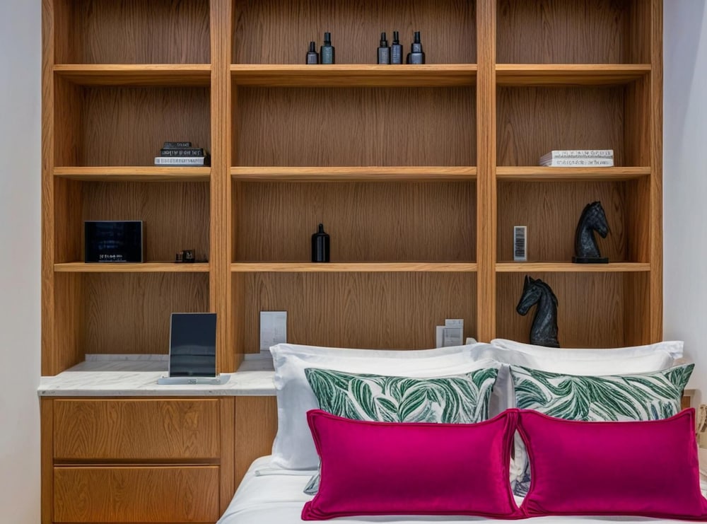 Luxury City View Apartment in London