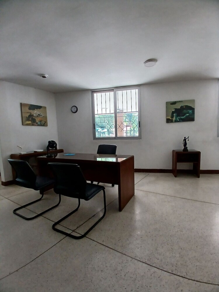 201 Apartamento Completo Rers en Versalles 3 Habitaciones - Cali Tower Suites & Lofts