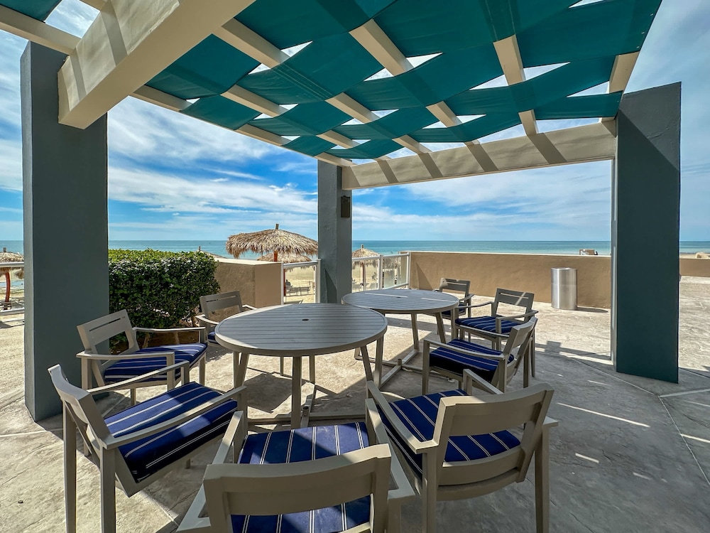 3BR Gem at Sandy Beach Area