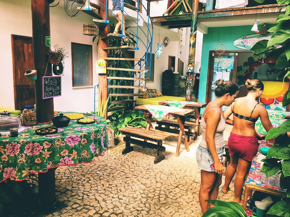 Buddy's Hostel e Pousada