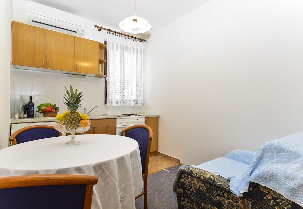 Studio Dara Apartment A1 view 5