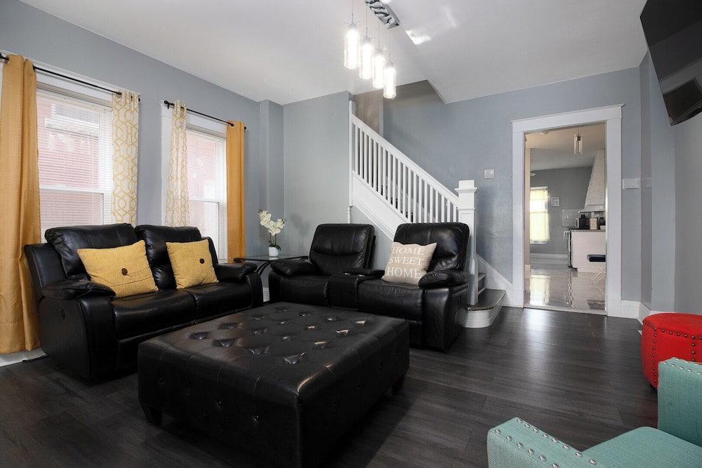 Double House Rental – 11Br Perfect For Big Groups