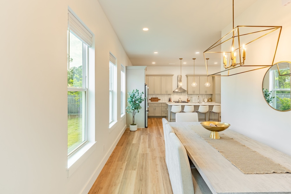 Alora by Avantstay Modern Escape in Sandestin