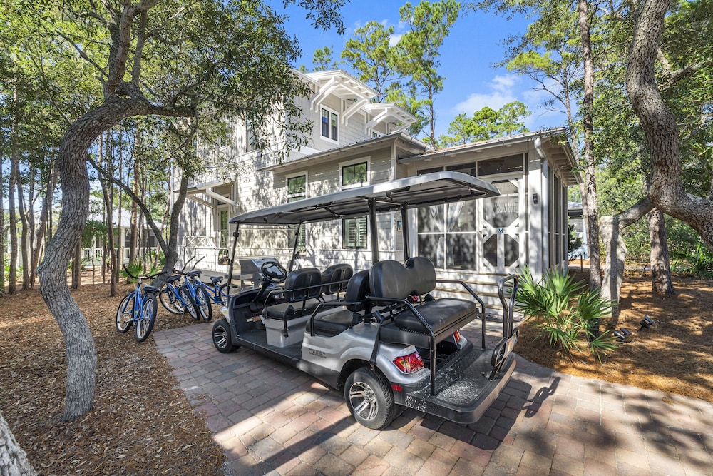 Magnolia Cottages by the Sea by Panhandle Getaways