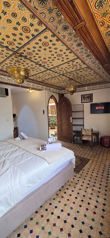 RIAD RAHBA FEZ