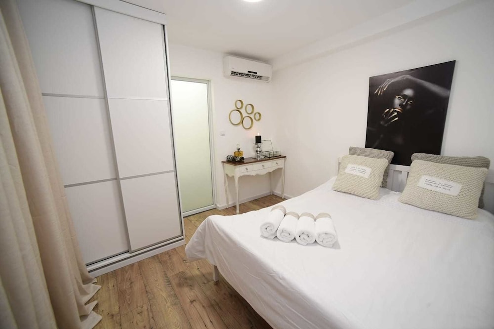 Luxury Suites