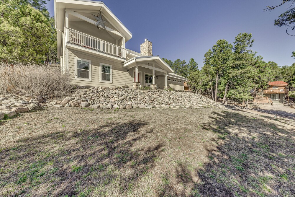 Ruidoso Home w/ Hot Tub & National Forest Access! view 2
