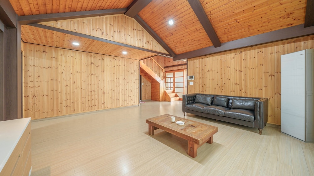 Gapyeong Sanneomeo Private Pension