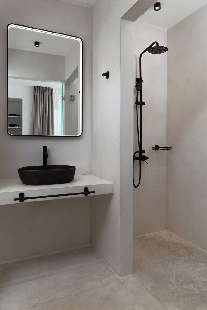 Golden Vista Suites by Explore Andros