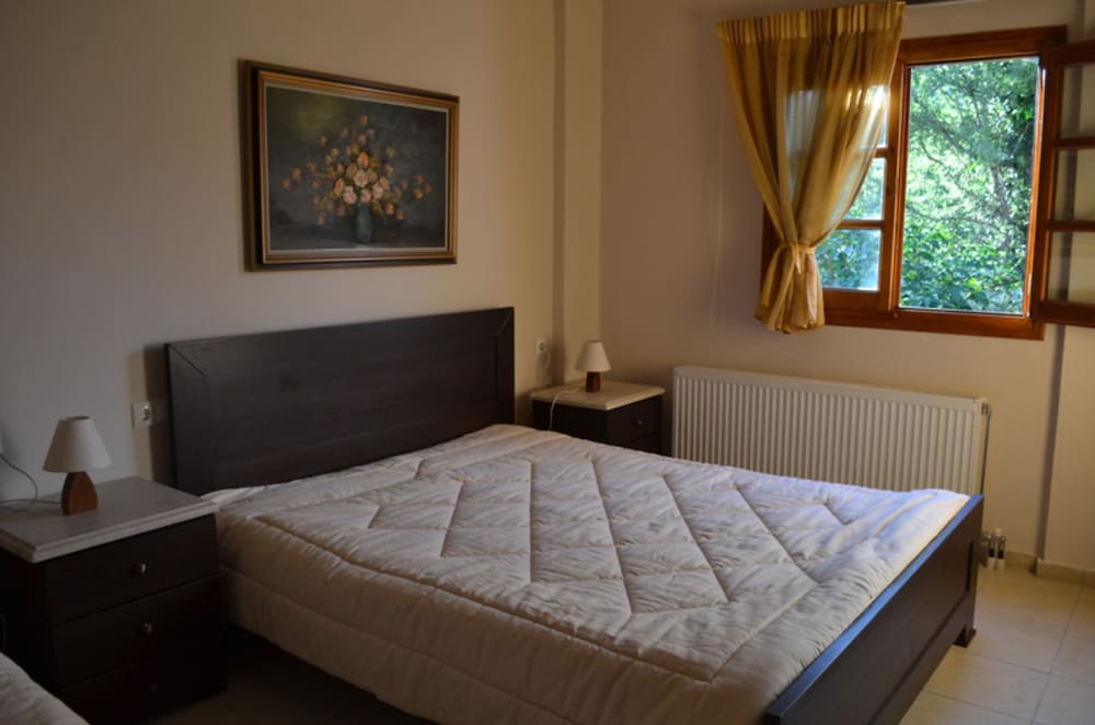 Dodis Village photo 2