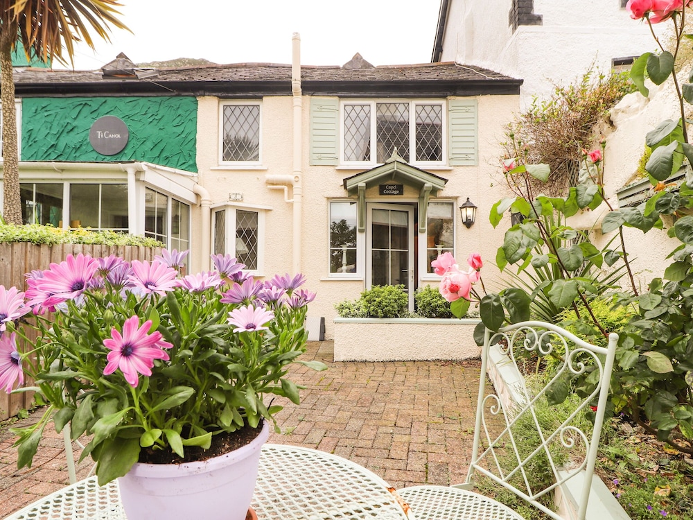 Capel Cottage