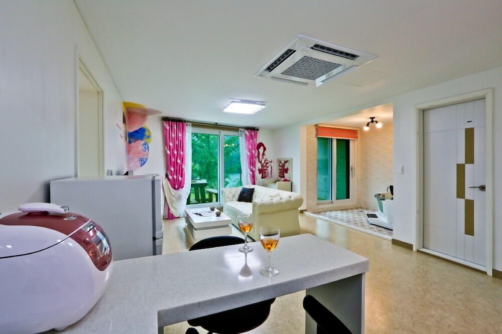 hotel room